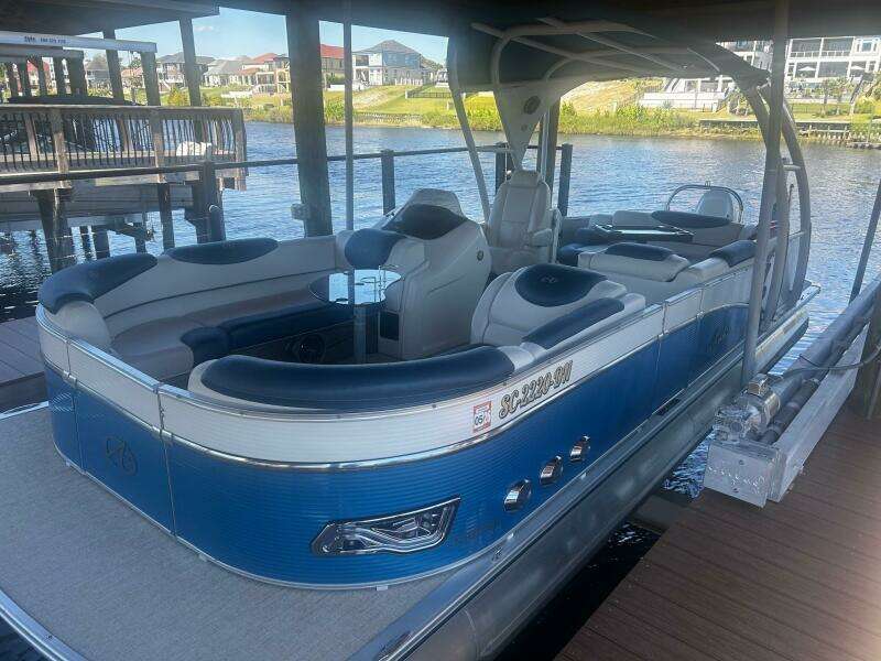26ft Avalon Yacht For Sale