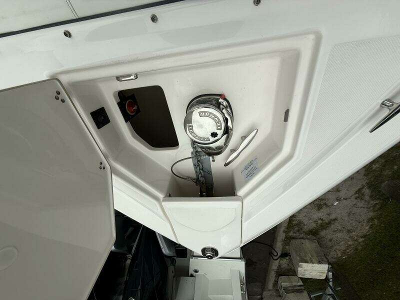 34ft Regal Yacht For Sale