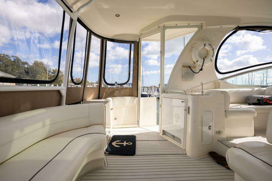 2005 Cruisers 455 Motor Yacht 