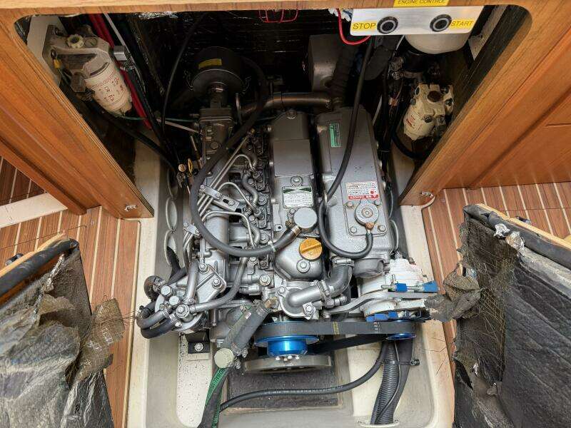 44ft Hunter Yacht For Sale