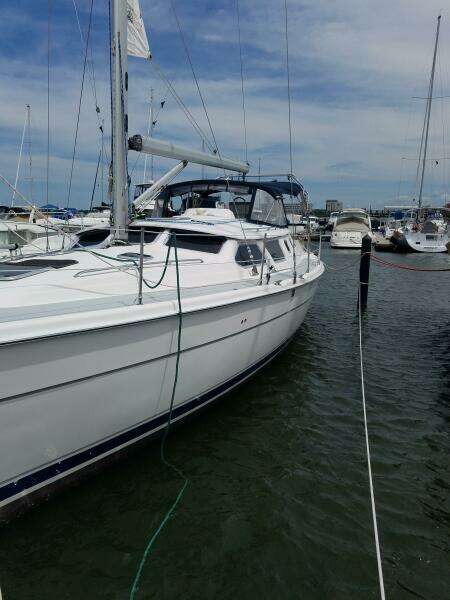 44ft Hunter Yacht For Sale