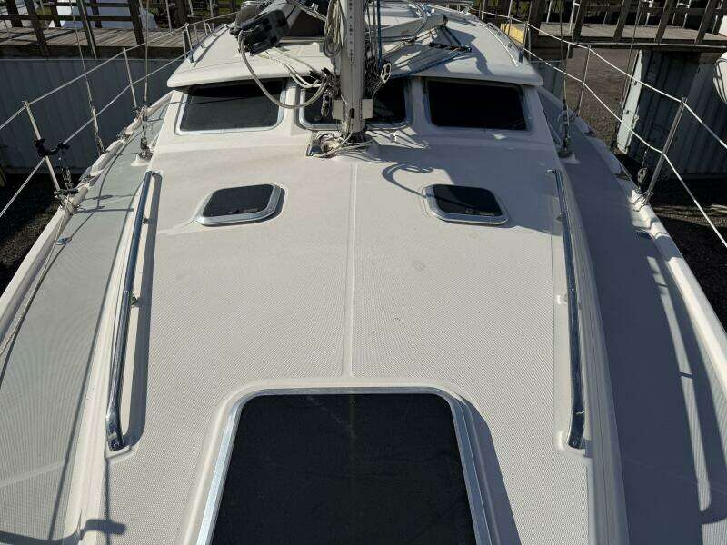 44ft Hunter Yacht For Sale
