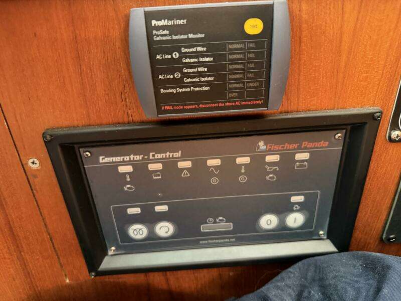 44ft Hunter Yacht For Sale