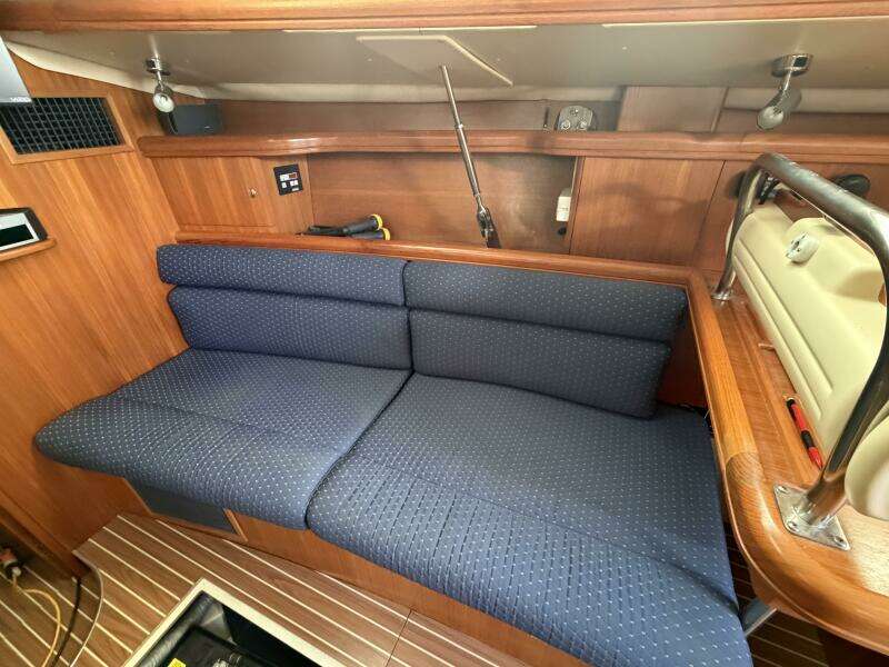 44ft Hunter Yacht For Sale