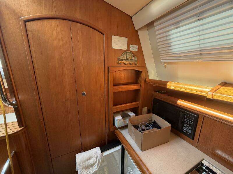 44ft Hunter Yacht For Sale