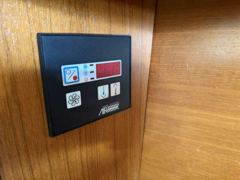 44ft Hunter Yacht For Sale