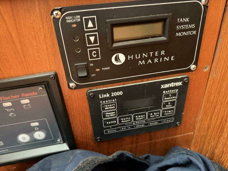 44ft Hunter Yacht For Sale