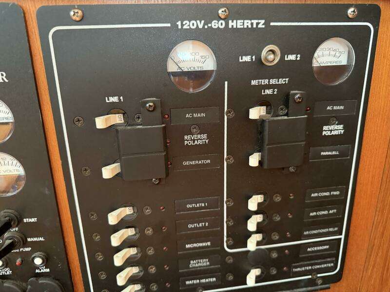 44ft Hunter Yacht For Sale