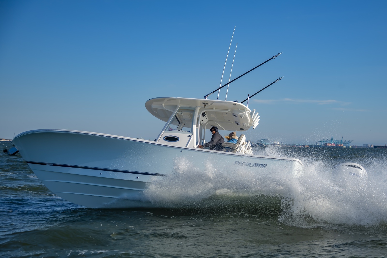 28Regulator2026Hull782_049