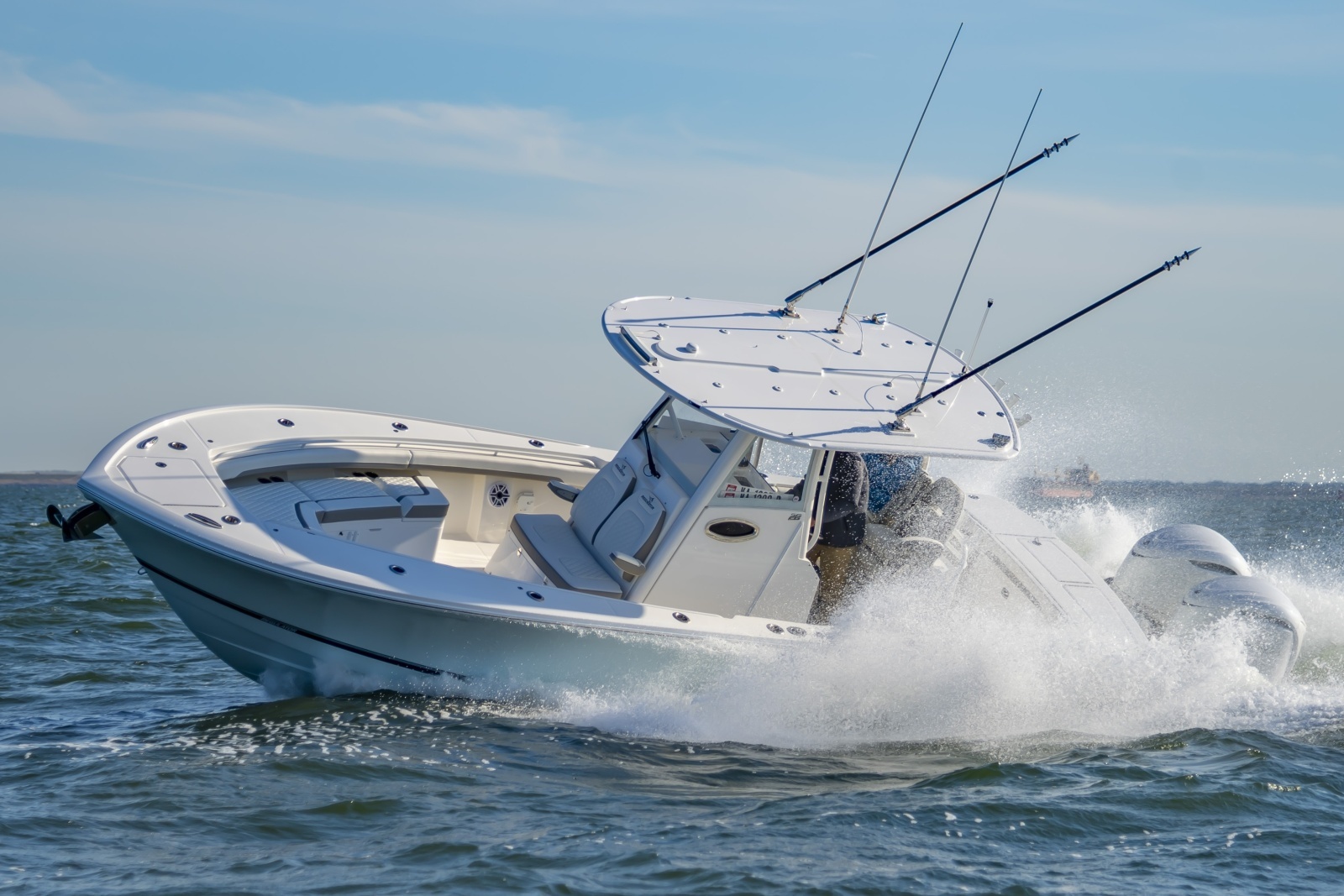 28Regulator2026Hull782_048