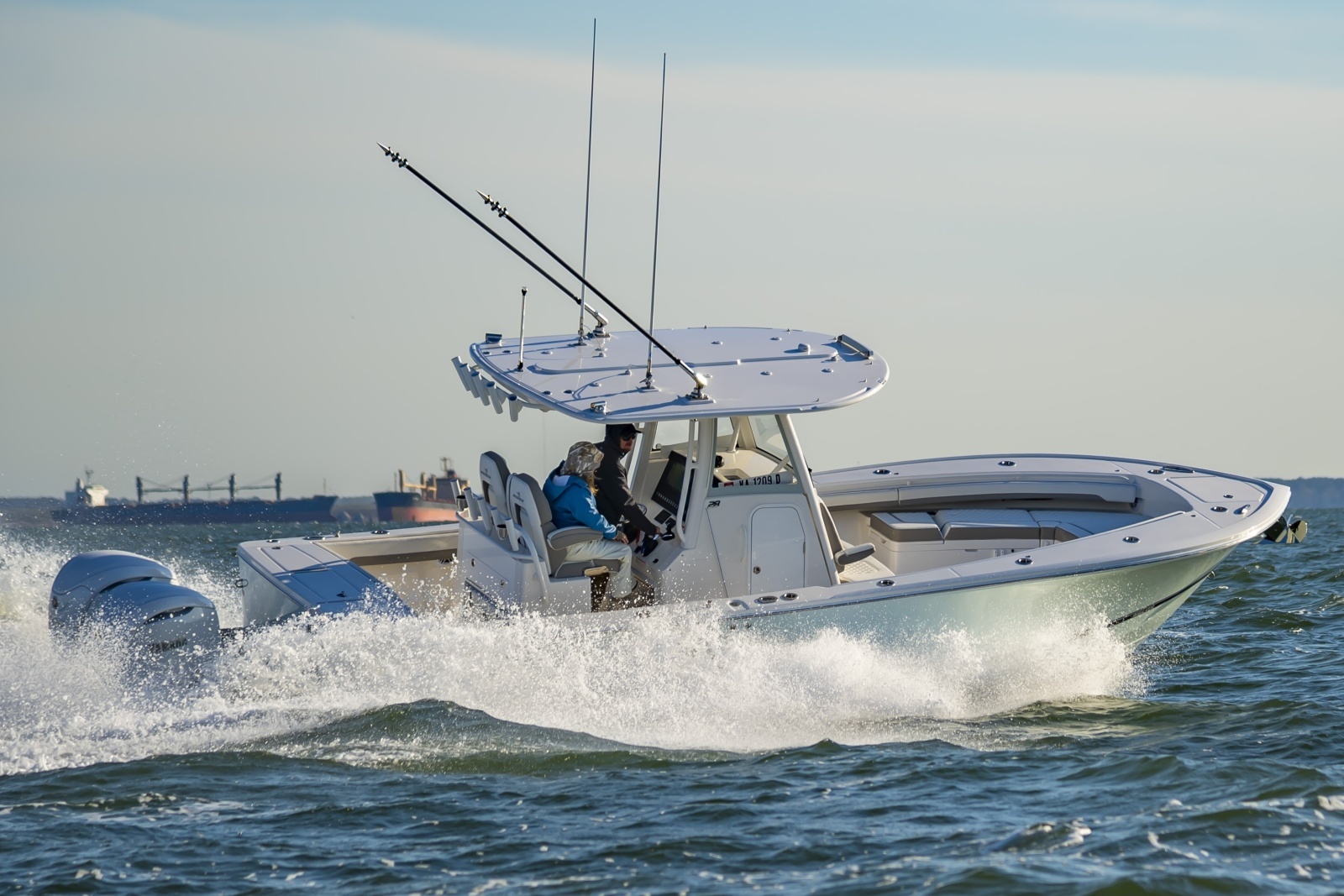28Regulator2026Hull782_040