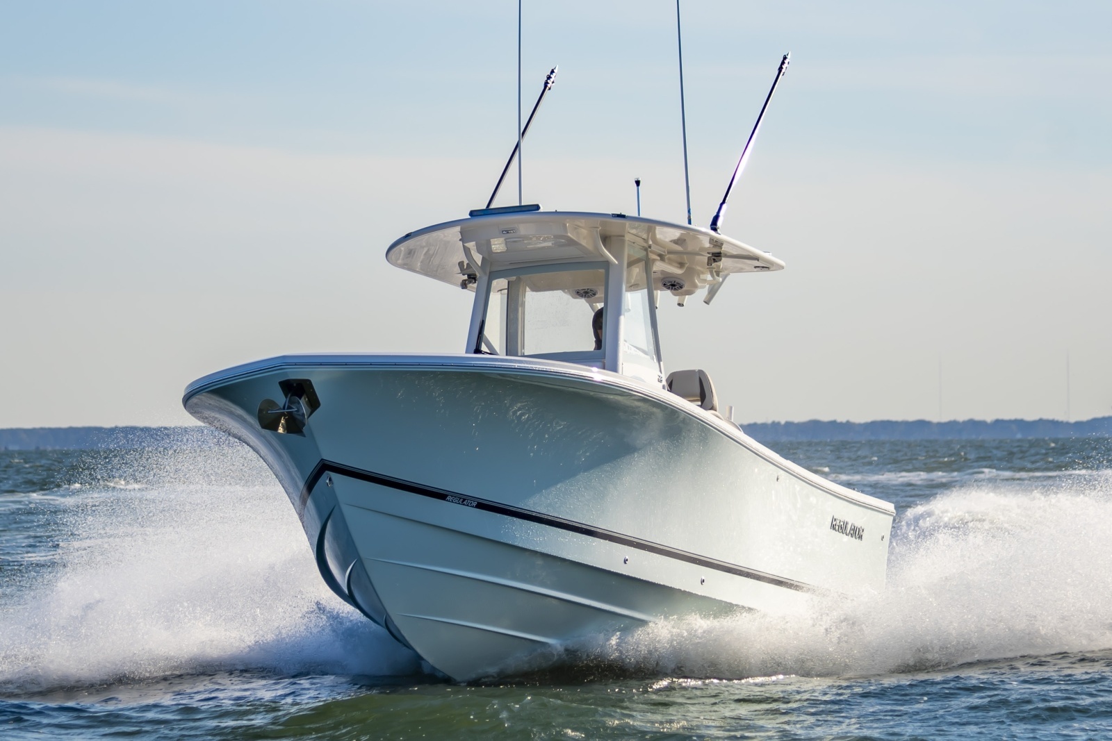 28Regulator2026Hull782_004
