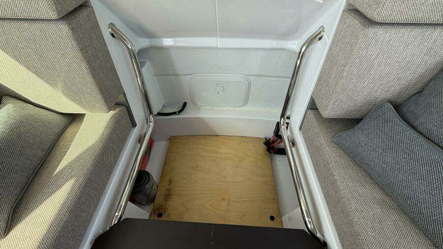 Sea Rulean 37ft Axopar Yacht For Sale