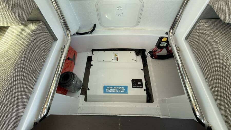 Sea Rulean 37ft Axopar Yacht For Sale