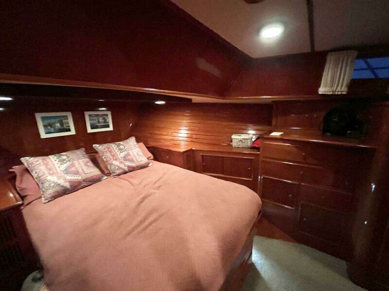 Last Dance 49ft Grand Banks Yacht For Sale
