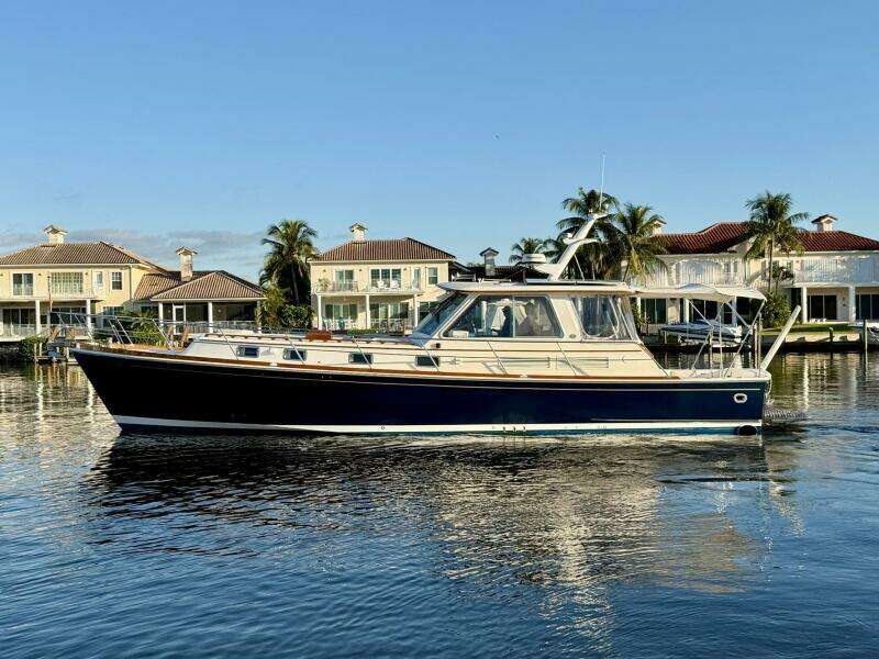 Last Dance 49ft Grand Banks Yacht For Sale