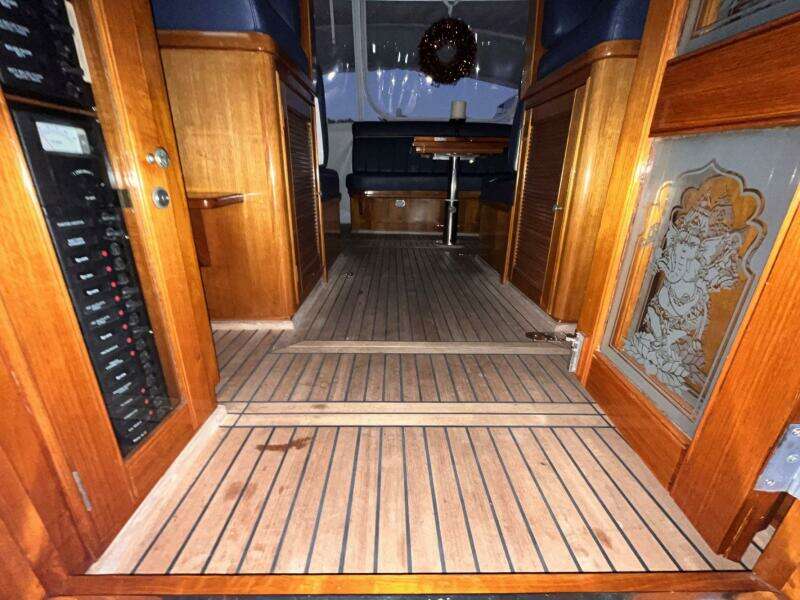 Last Dance 49ft Grand Banks Yacht For Sale