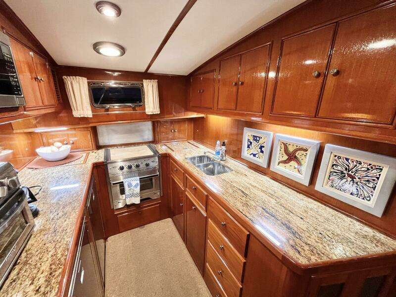 Last Dance 49ft Grand Banks Yacht For Sale