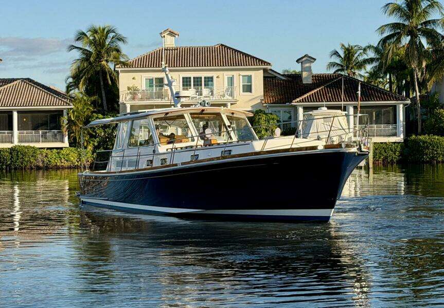 Last Dance 49ft Grand Banks Yacht For Sale