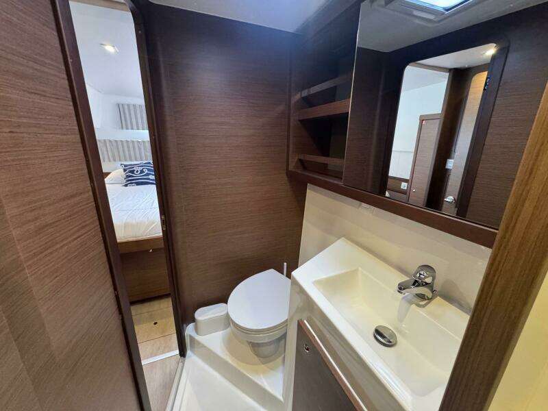 About Time 42ft Lagoon Yacht For Sale