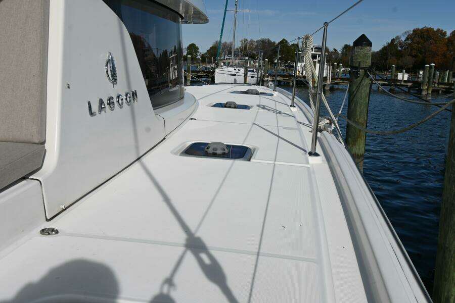 About Time 42ft Lagoon Yacht For Sale