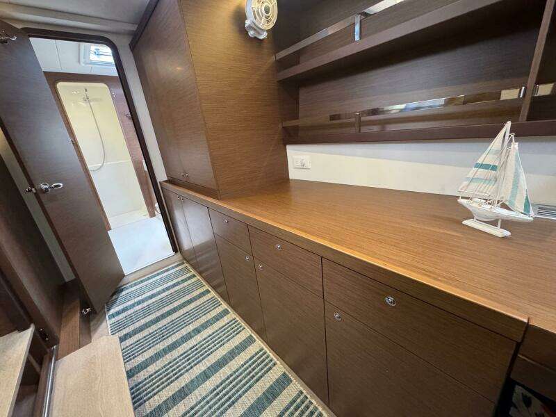 About Time 42ft Lagoon Yacht For Sale