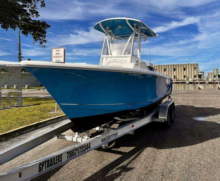 22ft Sea Hunt Yacht For Sale