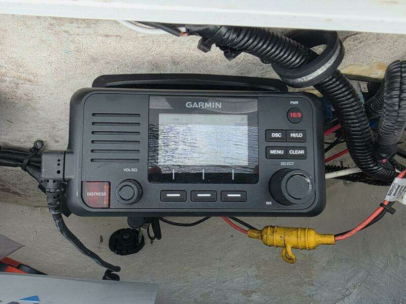 22ft Sea Hunt Yacht For Sale