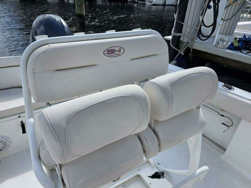 22ft Sea Hunt Yacht For Sale