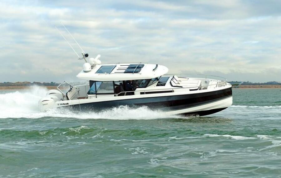 2027 Wellcraft Explorer