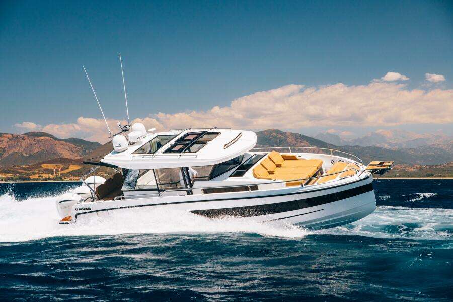 38ft Wellcraft Yacht For Sale