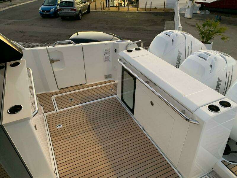 38ft Wellcraft Yacht For Sale