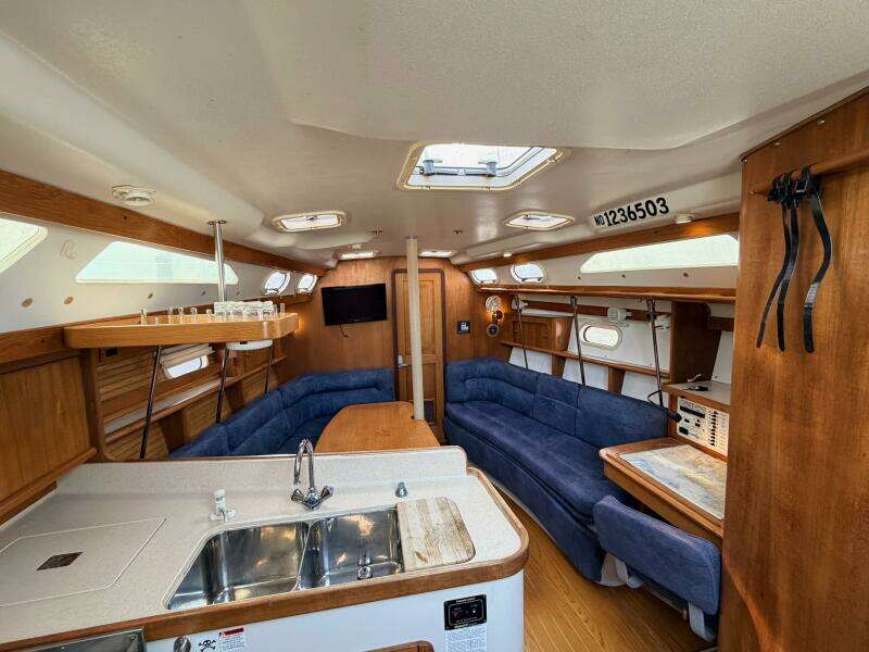 Margaret Ann 38ft Catalina Yacht For Sale