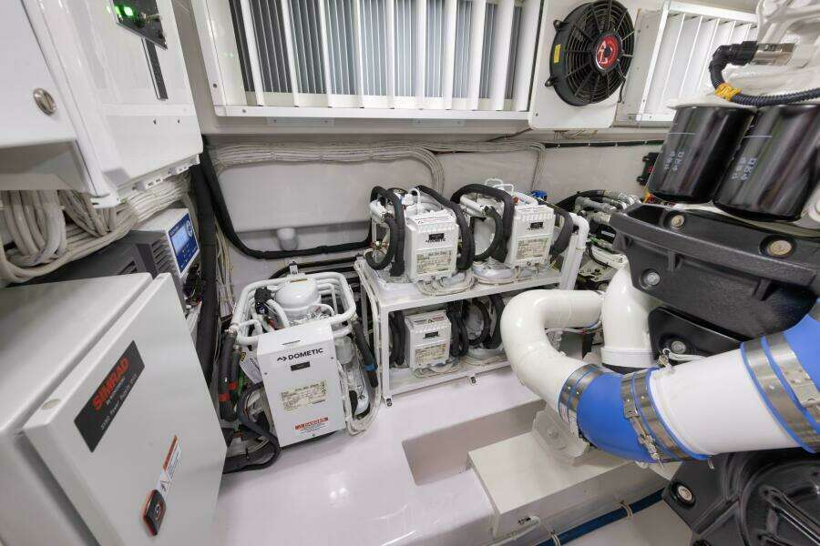 2024 Viking 68 Convertible- GYS TRADE- Engine Room