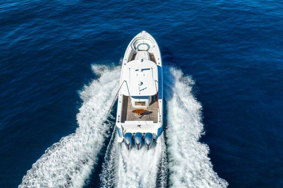 47ft Intrepid Yacht For Sale