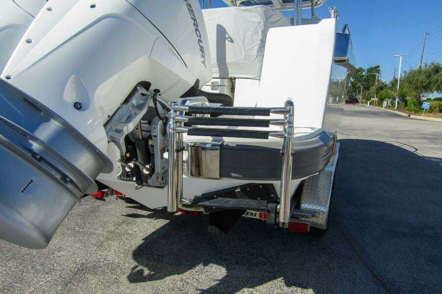 31ft Nimbus Yacht For Sale