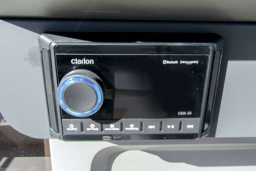 31ft Nimbus Yacht For Sale