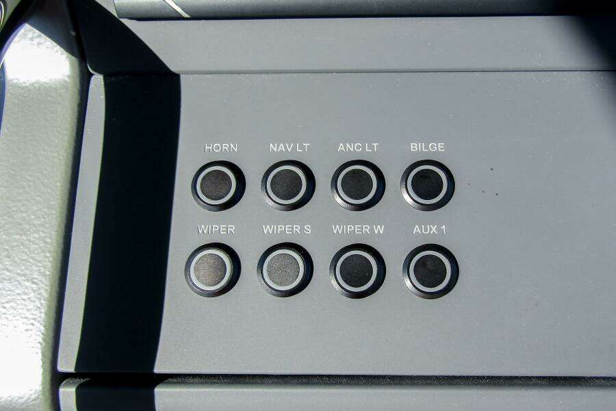 31ft Nimbus Yacht For Sale