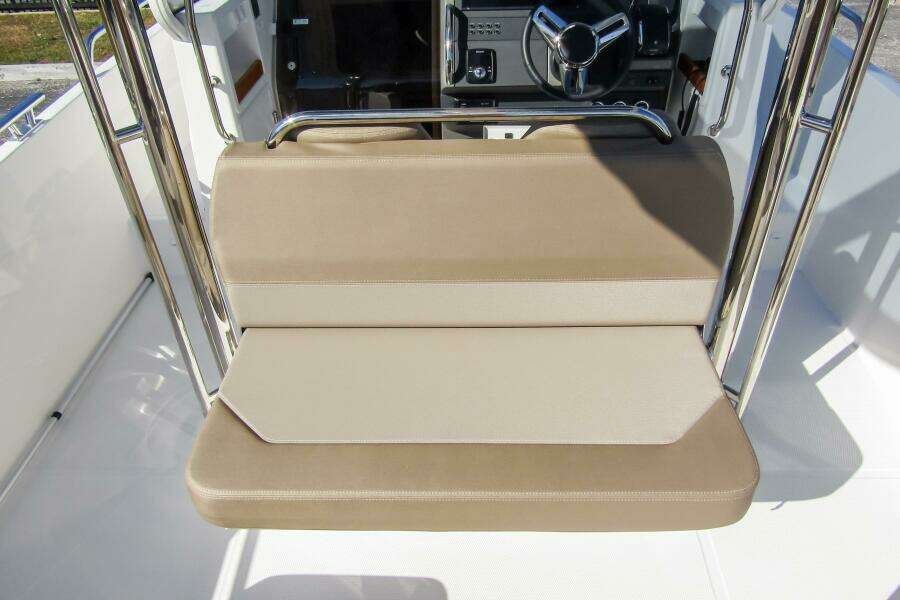 31ft Nimbus Yacht For Sale