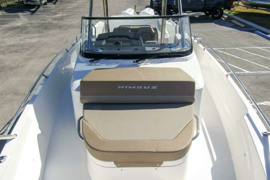 31ft Nimbus Yacht For Sale