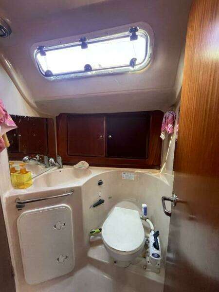 Veritas 50ft Bavaria Yacht For Sale