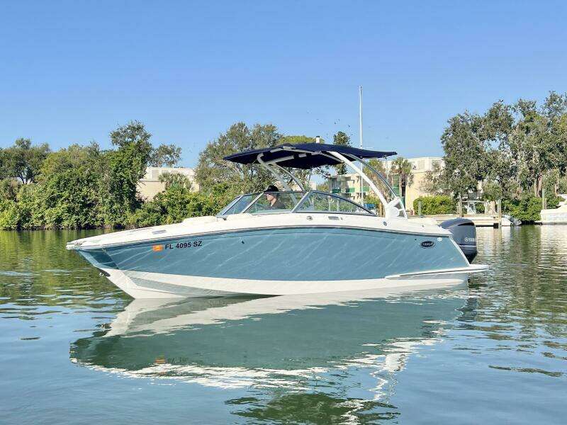 25ft Cobalt Yacht For Sale