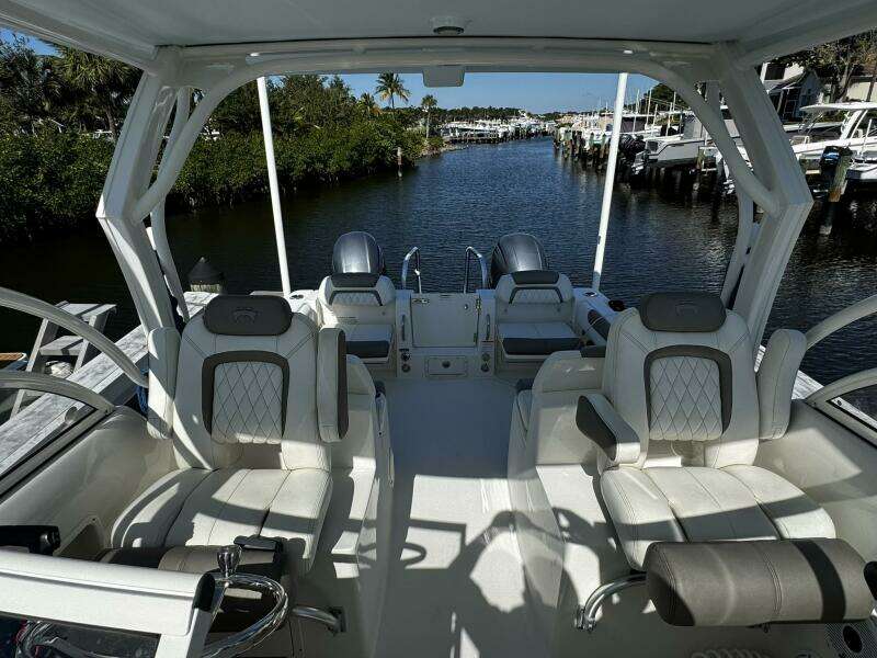 Helm Station Seating