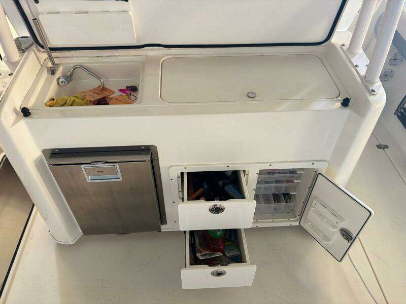 Pier Pressure 34ft Cobia Yacht For Sale