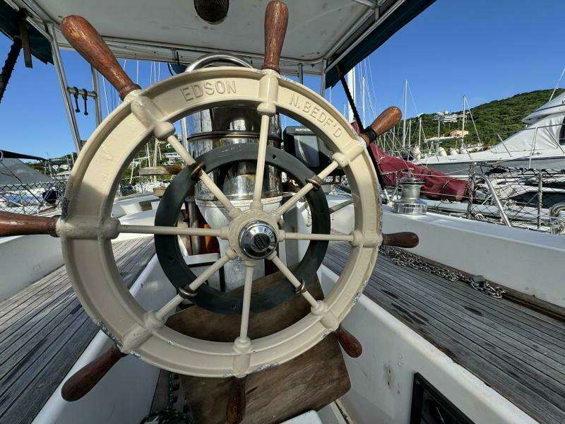 Gallivanter 49ft Hylas Yacht For Sale