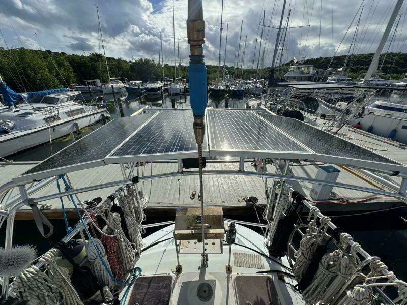 Gallivanter 49ft Hylas Yacht For Sale