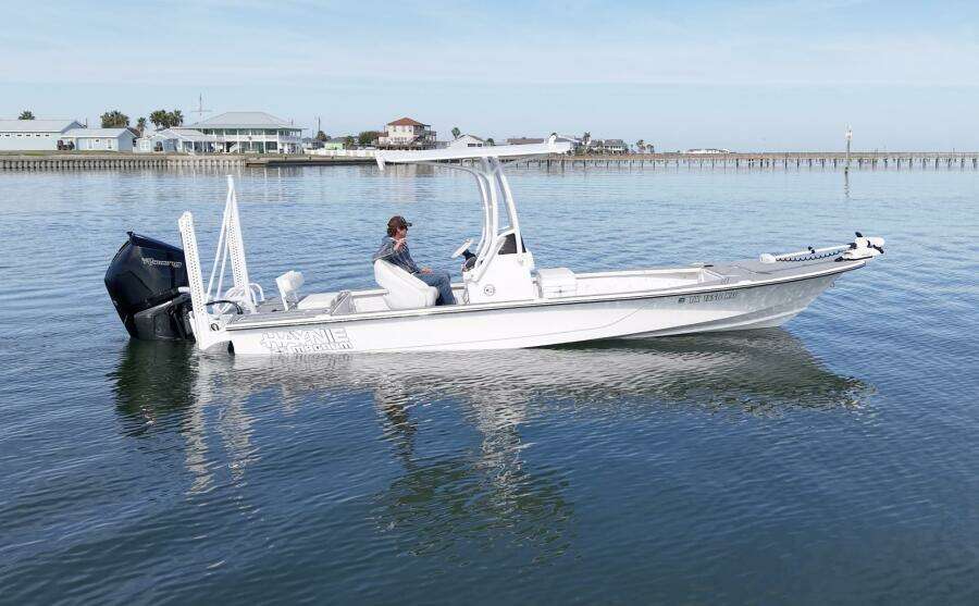 25ft Haynie Yacht For Sale