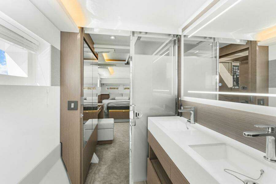 Prelude 46ft Leopard Yacht For Sale