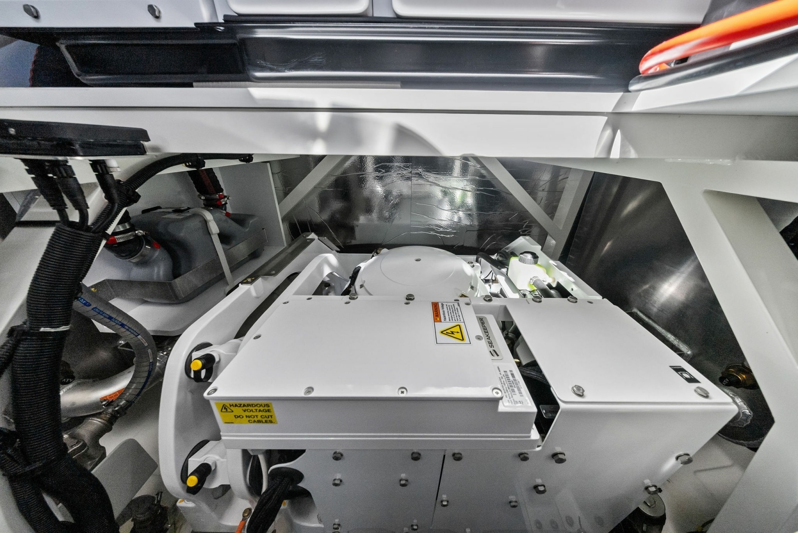 2026 F5.7 Prestige Yachts Engine Room