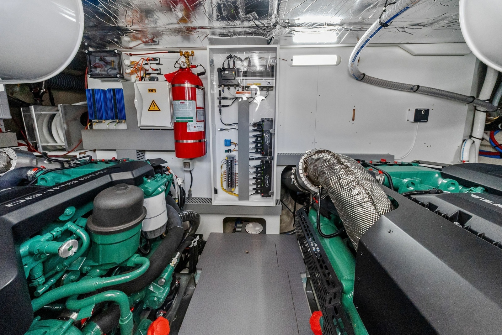 2026 F5.7 Prestige Yachts Engine Room